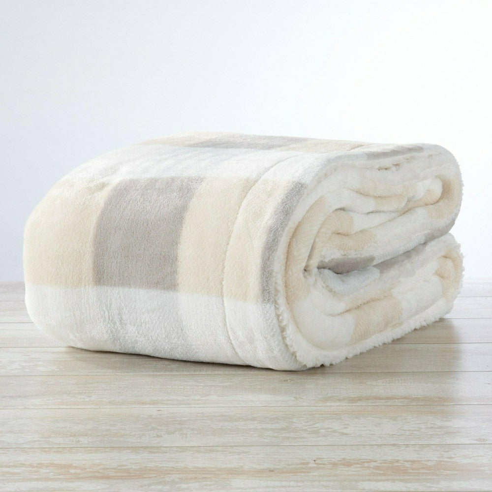 Plow & Hearth Velvet Plush Sherpa Luxury Bed Blanket - Kinsley Collection