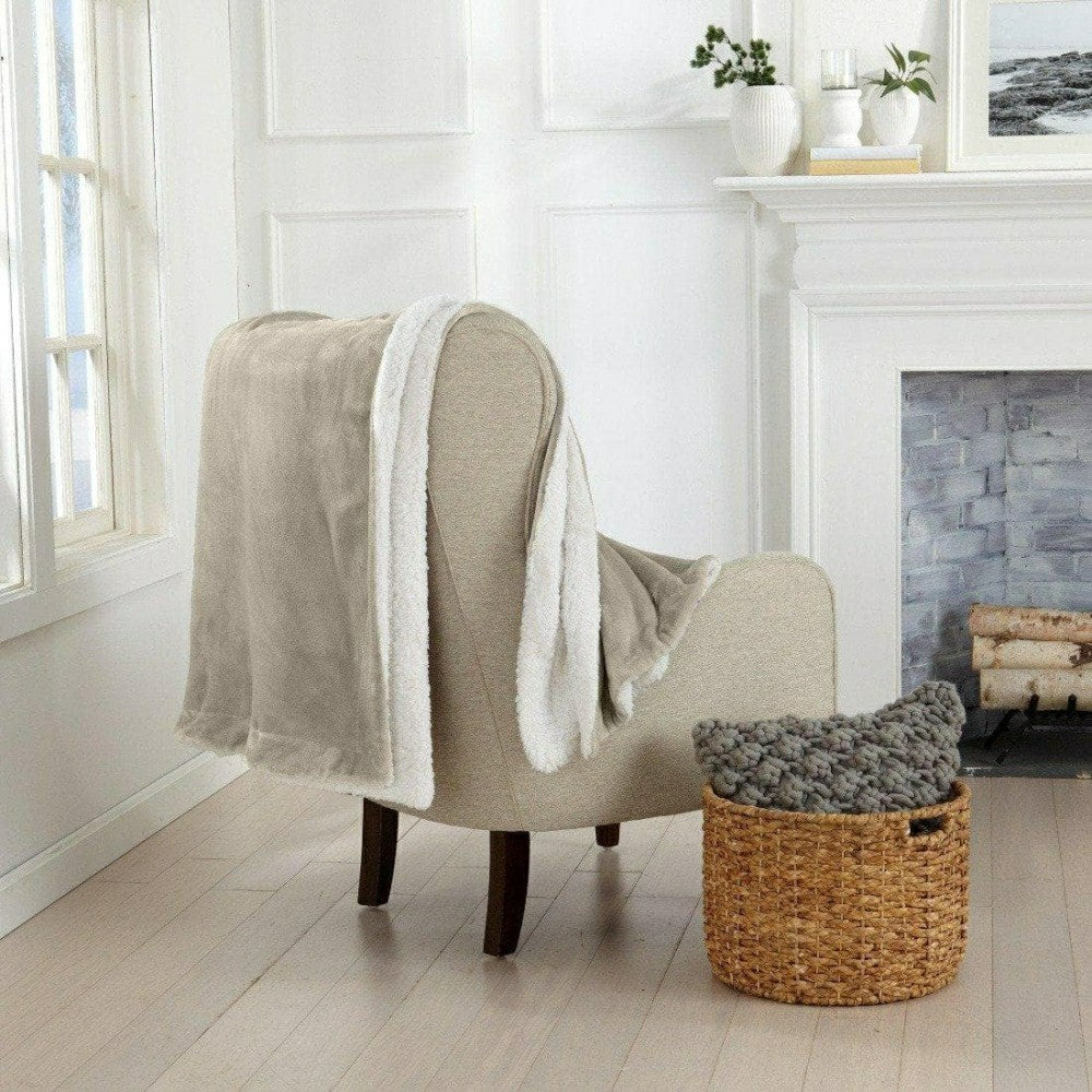 Plow & Hearth Velvet Plush Sherpa Luxury Bed Blanket - Kinsley Collection