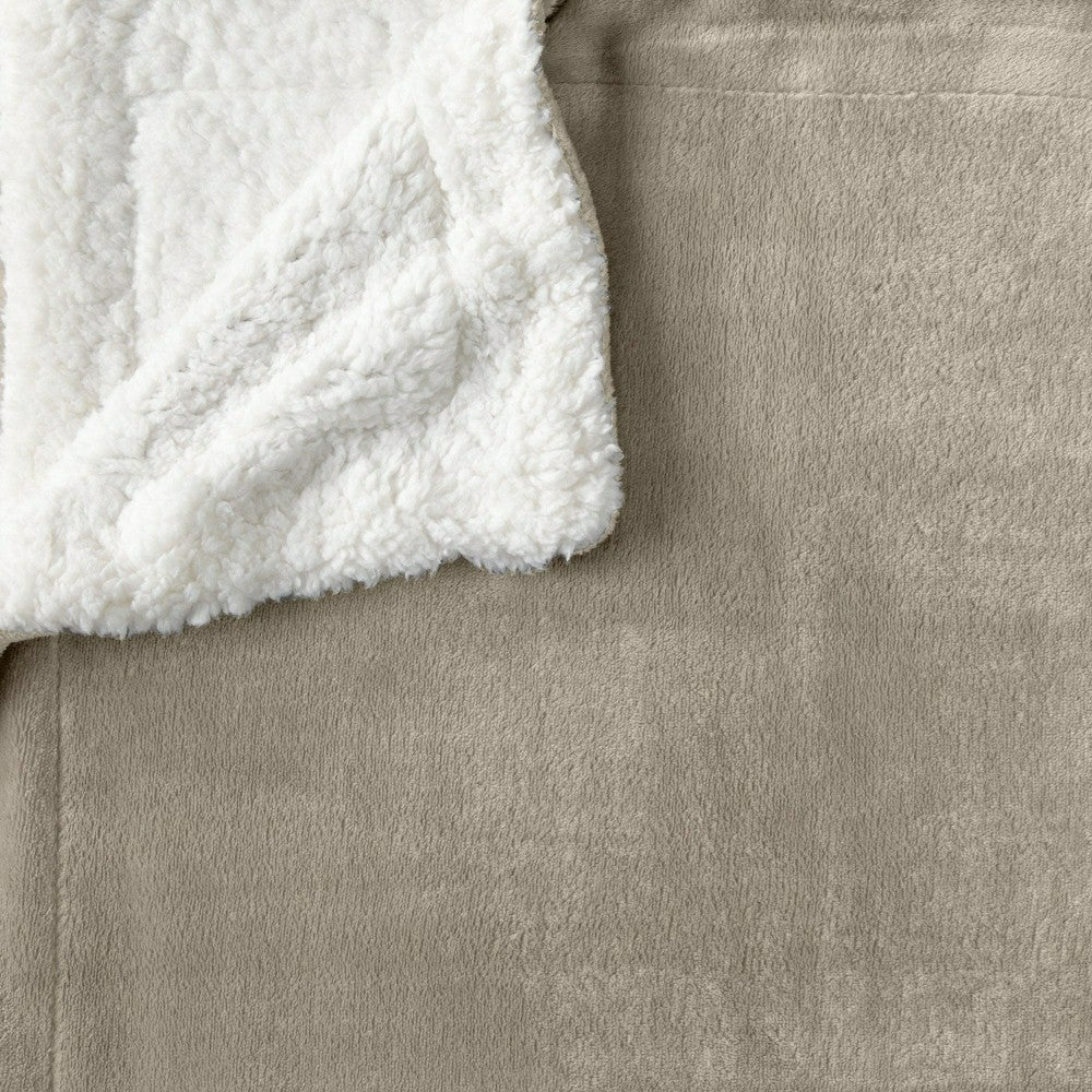 Plow & Hearth Velvet Plush Sherpa Luxury Bed Blanket - Kinsley Collection