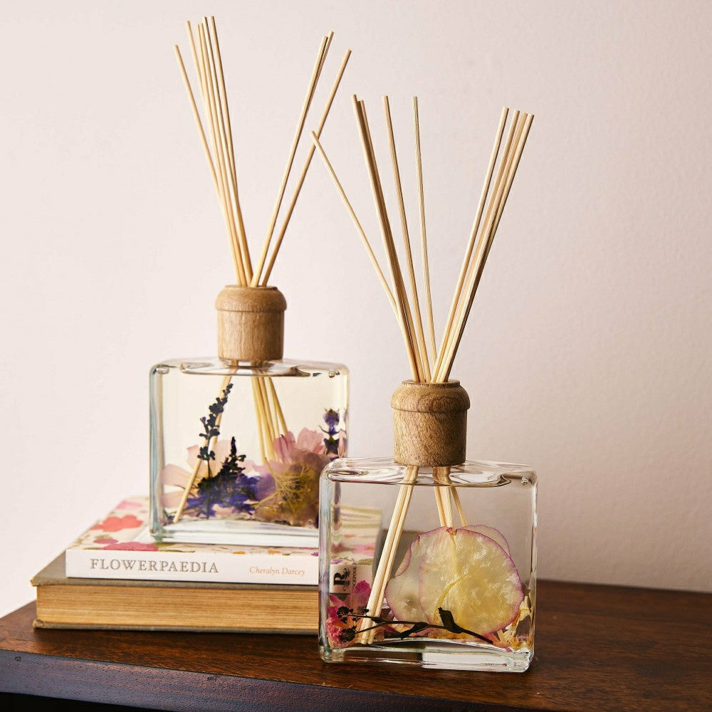 Plow & Hearth Roman Lavender 13 oz Botanical Diffuser