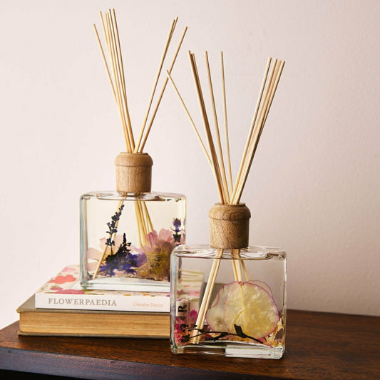 Plow & Hearth Roman Lavender 13 oz Botanical Diffuser