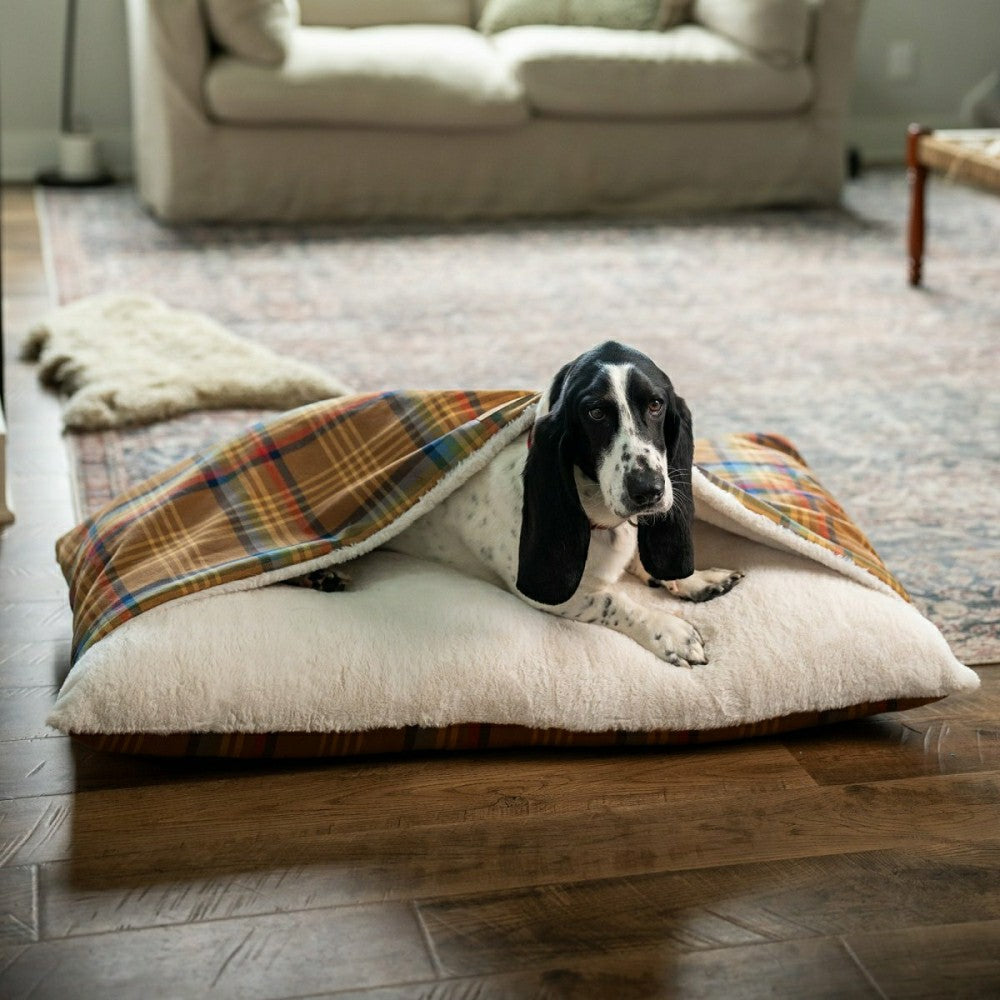 Plow & Hearth Pendleton Burrow Bed