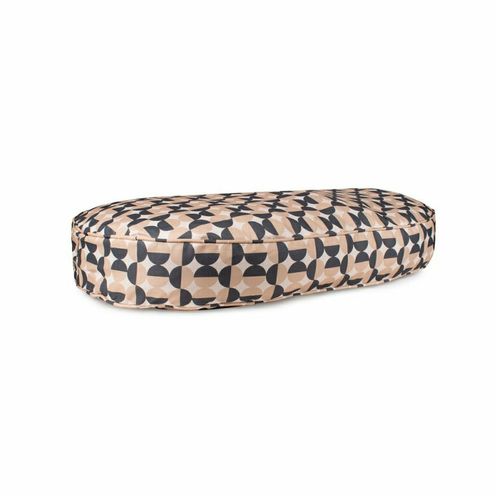 Plow & Hearth Oval Lounger Bed