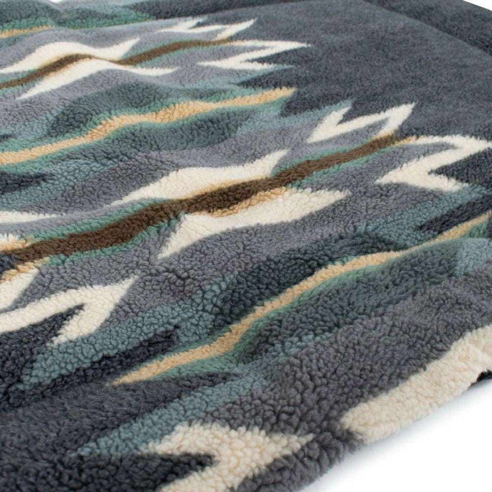 Plow & Hearth Pendleton Berber Comfort Cushion