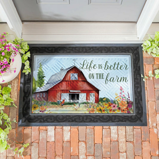 Plow & Hearth Hillside Pasture Barn Embossed Mat