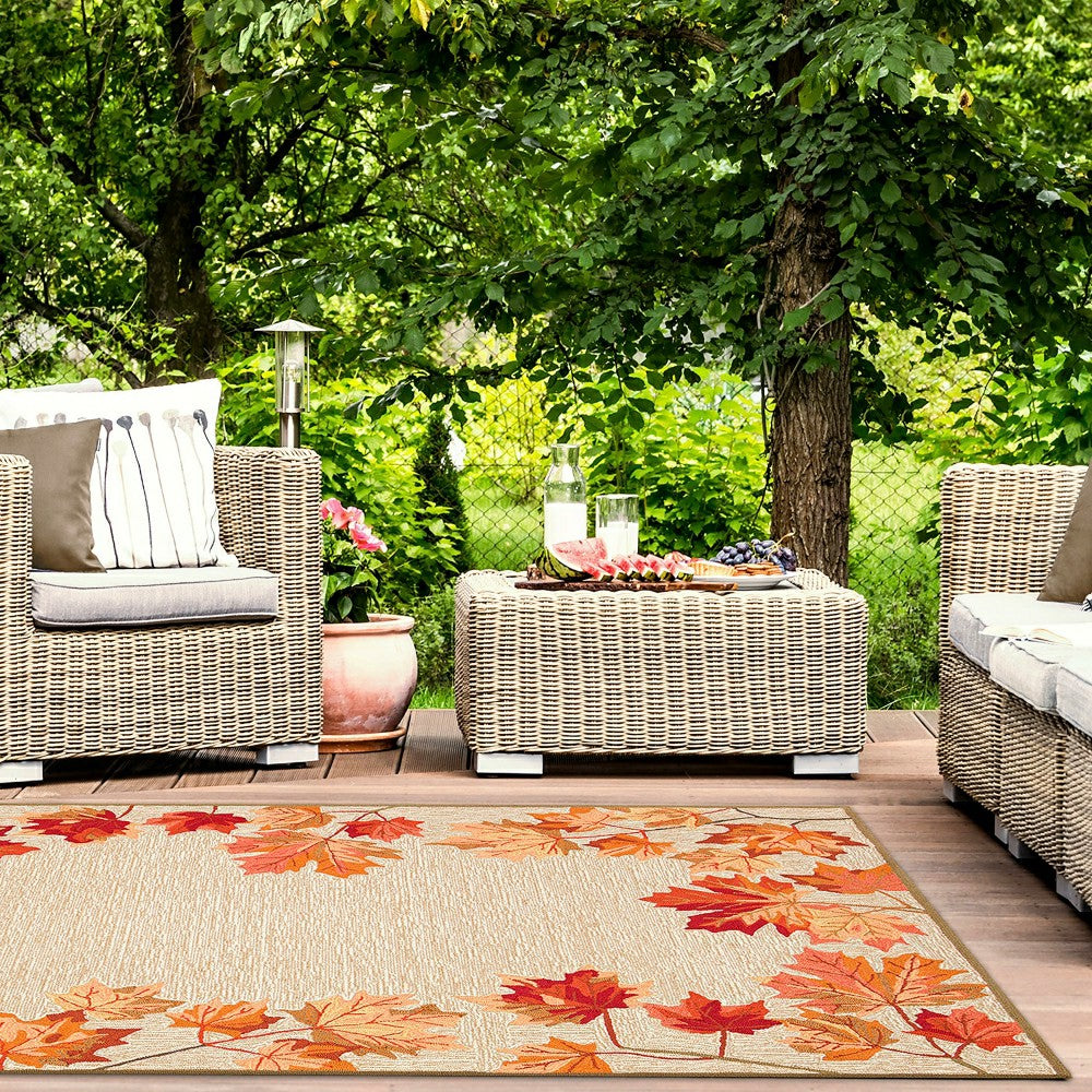 Plow & Hearth Indoor/Outdoor Falling Leaves Border Rug, 5' x 7'6"