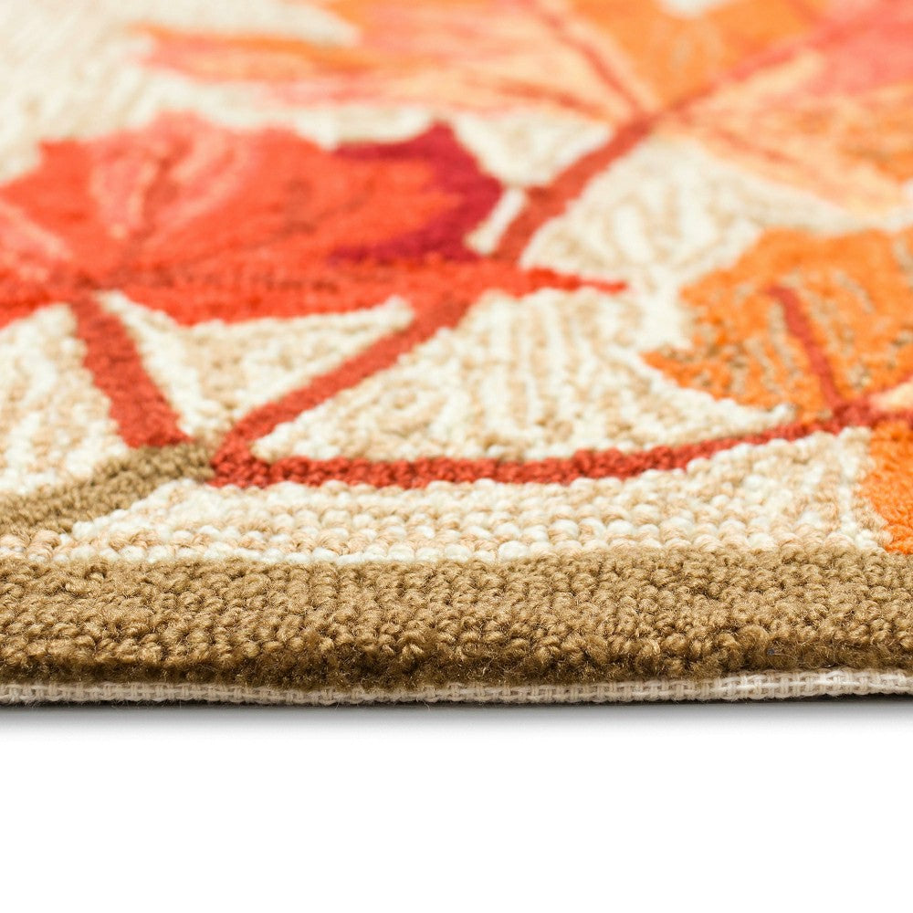 Plow & Hearth Indoor/Outdoor Falling Leaves Border Rug, 5' x 7'6"