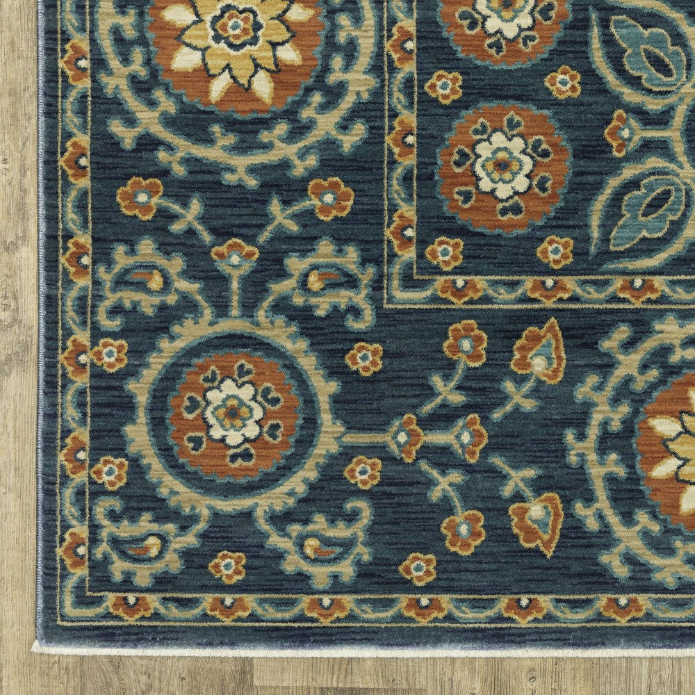 Plow & Hearth Indoor/Outdoor Clover Hill Border Polypropylene Rug, 6'7" x 9'6"