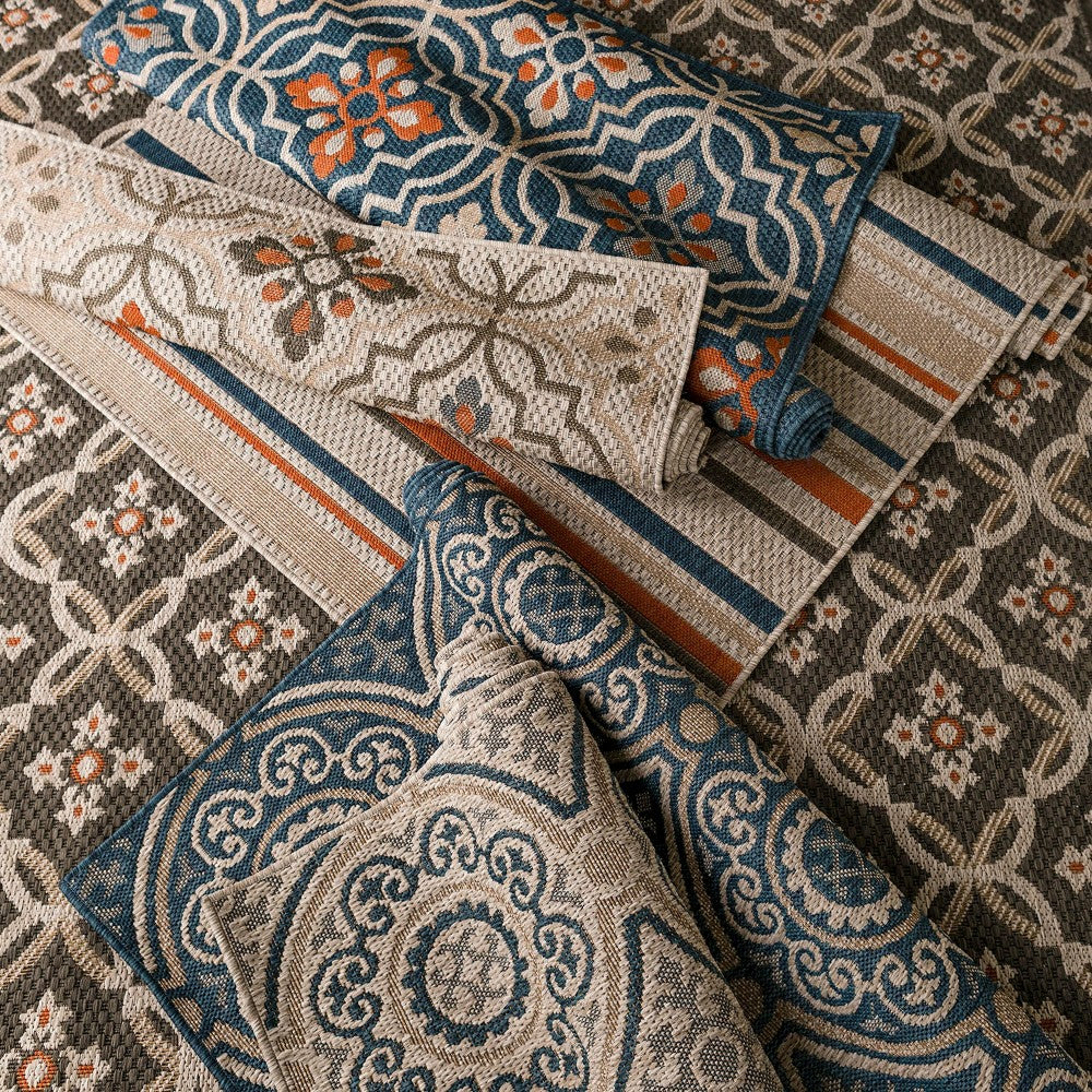 Plow & Hearth Cambridge Tilework Indoor/Outdoor Rug