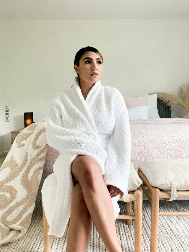 Plow & Hearth Snug Waffle Robe