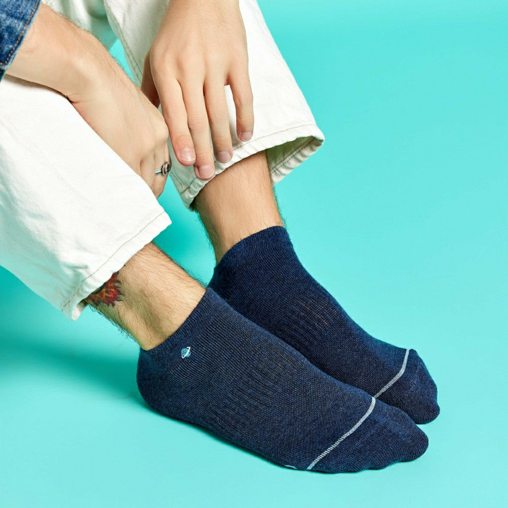 Plow & Hearth Socks that Support Space Exploration
