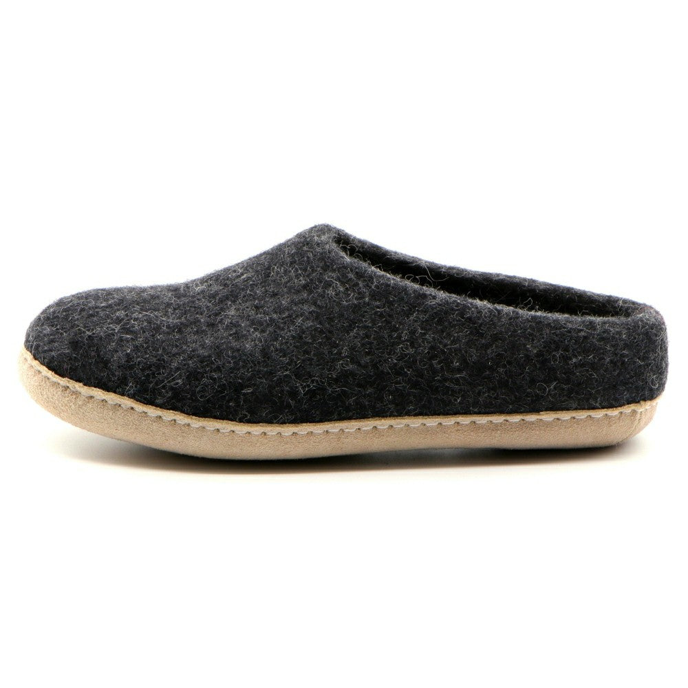 Plow & Hearth Mens Newport Wool House Shoe