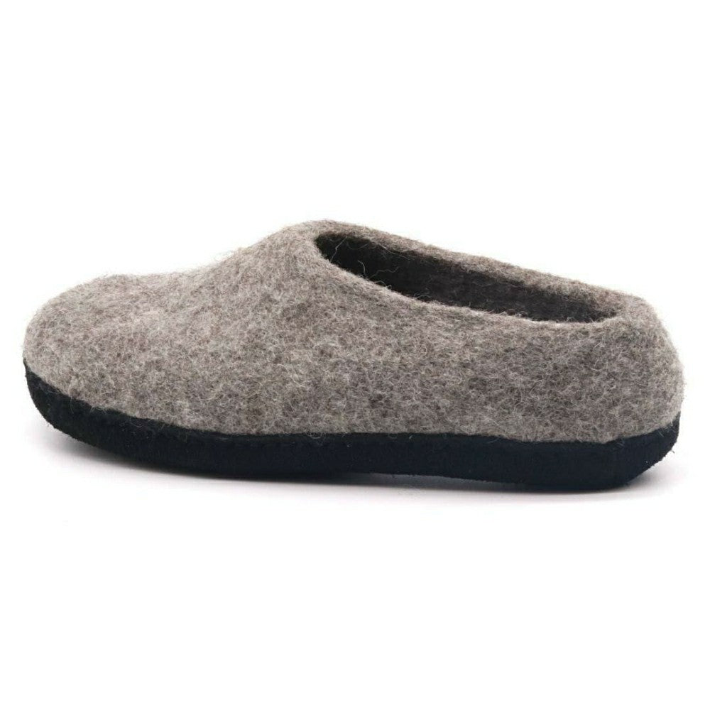 Plow & Hearth Womens Newport Noir Wool House Shoe