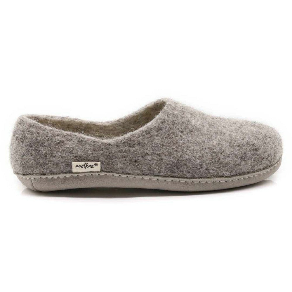 Plow & Hearth Womens Victoria Wool House Shoe