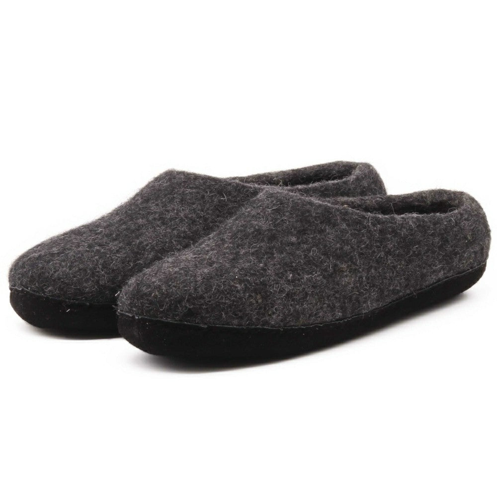 Plow & Hearth Mens Newport Noir Wool House Shoe