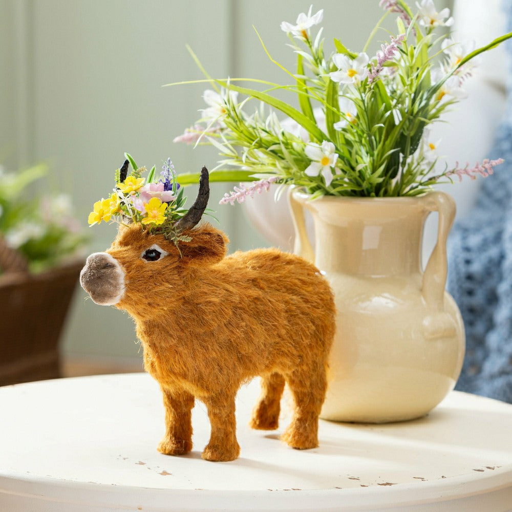 Plow & Hearth Petal & Plow Table Decor Natural Fiber Floral Highland Cow, 11.5"L
