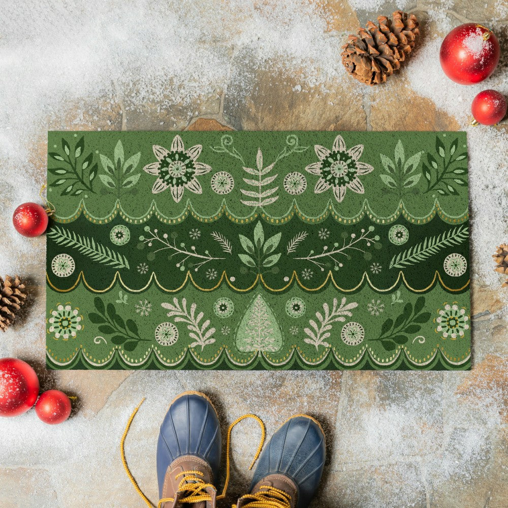 Plow & Hearth Shades of Green Scandi PVC Trapper Mat, 28"x16"