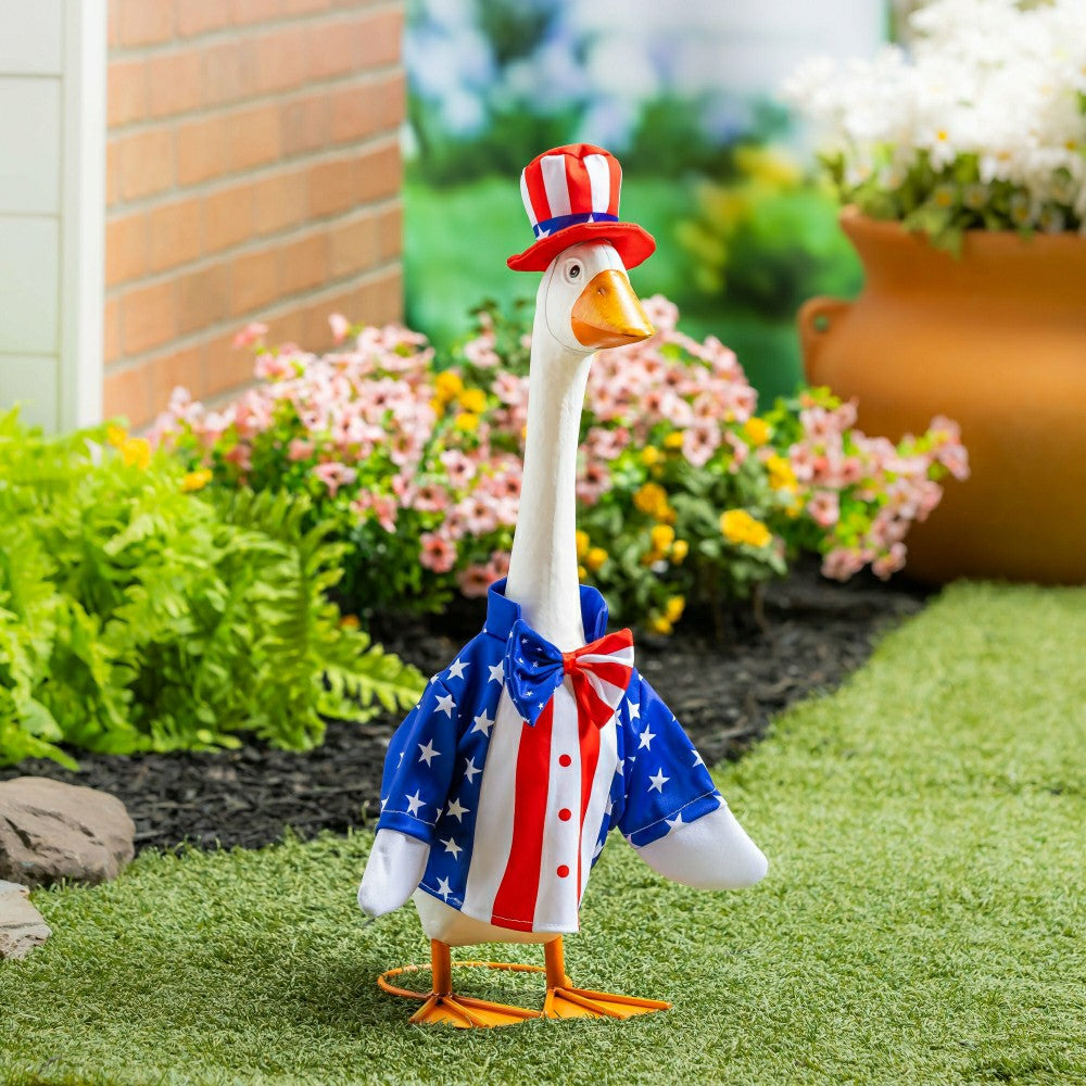 Plow & Hearth Giddy The Goose, Metal Porch Statue With Patriotic Boy Outfit, 21"H