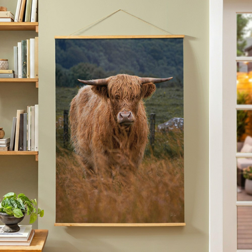 Plow & Hearth Hillside Pasture Indoor Wall Décor Canvas Tapestry, Highland Cow in Fi