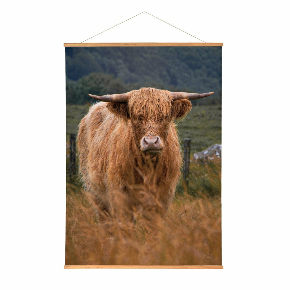 Plow & Hearth Hillside Pasture Indoor Wall Décor Canvas Tapestry, Highland Cow in Fi