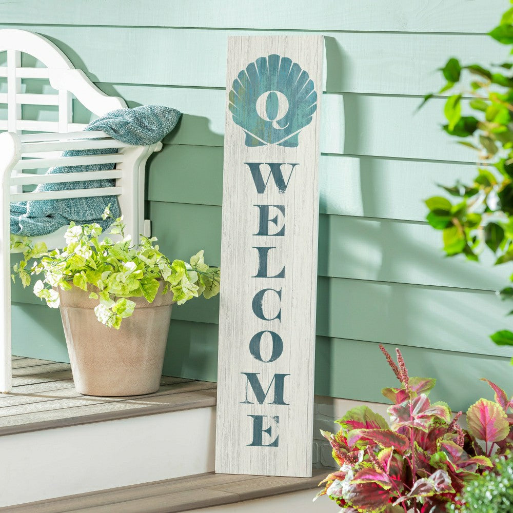 Plow & Hearth Coastal Porch Leaner Shell Monogram 46" Q