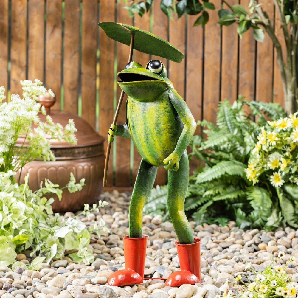 Plow & Hearth Frog with Umbrella Garden Statue