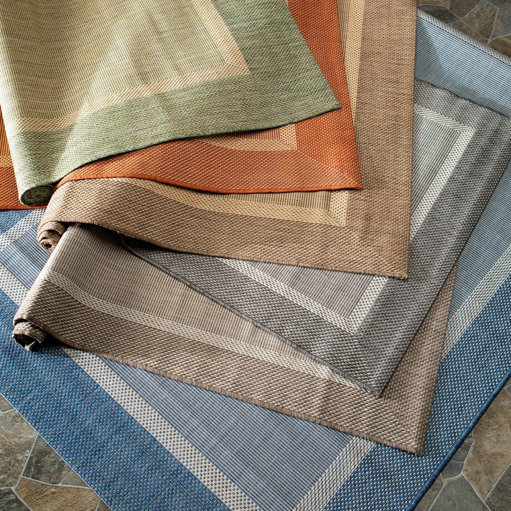 Plow & Hearth Veranda Framework Indoor/Outdoor Polypropylene Rug