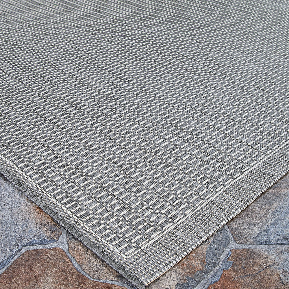 Plow & Hearth Veranda Textured Indoor/Outdoor Polypropylene Rug