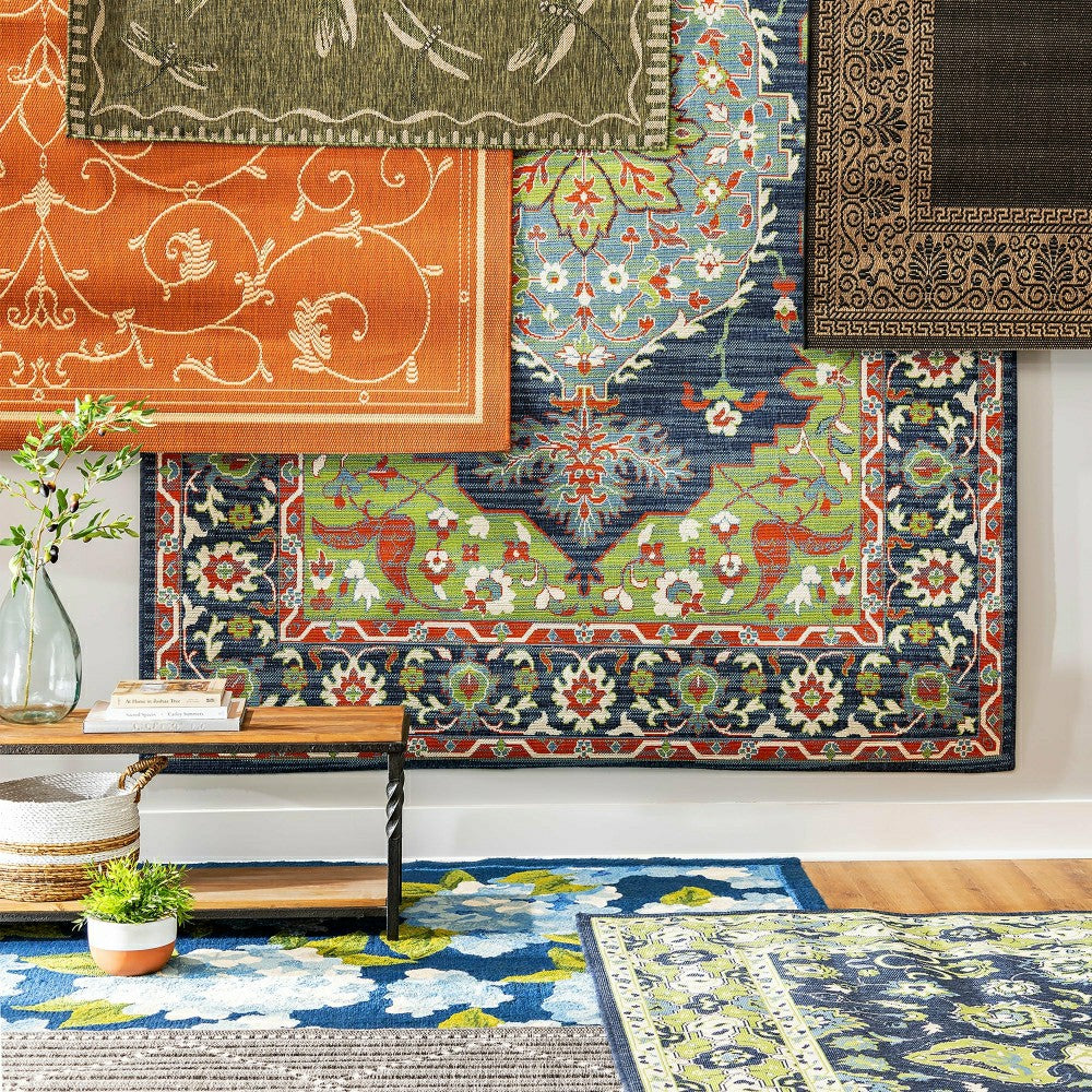 Plow & Hearth Indoor/Outdoor Dragonfly Rug, 4'10" x 7'6"