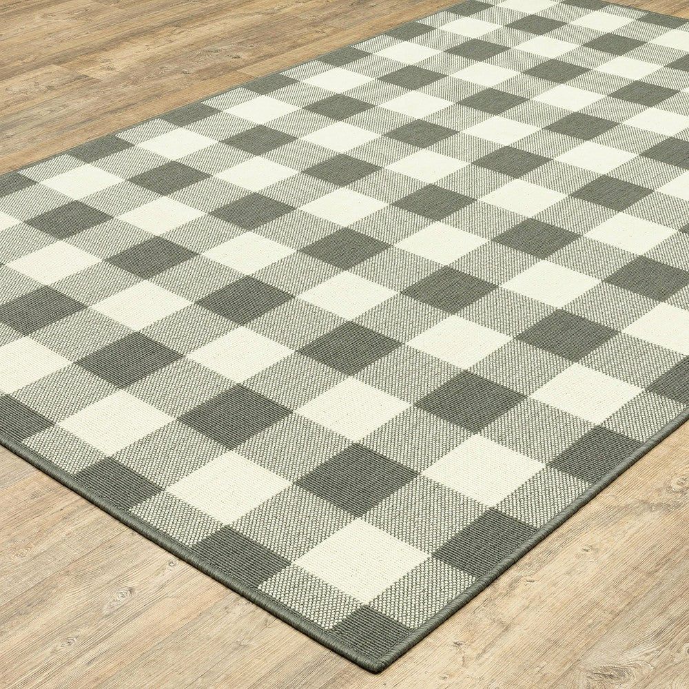 Plow & Hearth Buffalo Plaid Indoor and Outdoor Polypropylene Rug, 3'7" x 5'6"