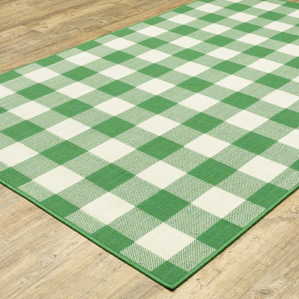 Plow & Hearth Buffalo Plaid Indoor and Outdoor Polypropylene Rug, 3'7" x 5'6"