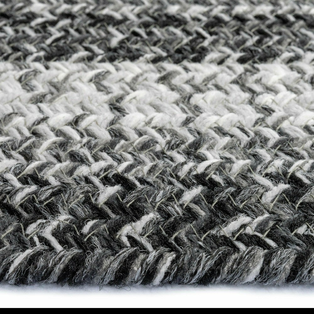 Plow & Hearth Indoor/Outdoor Oval Woodridge Braided Polypropylene Rug, 5' x 8'