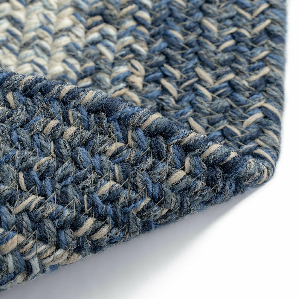 Plow & Hearth Indoor/Outdoor Oval Woodridge Braided Polypropylene Rug, 2' x 3'