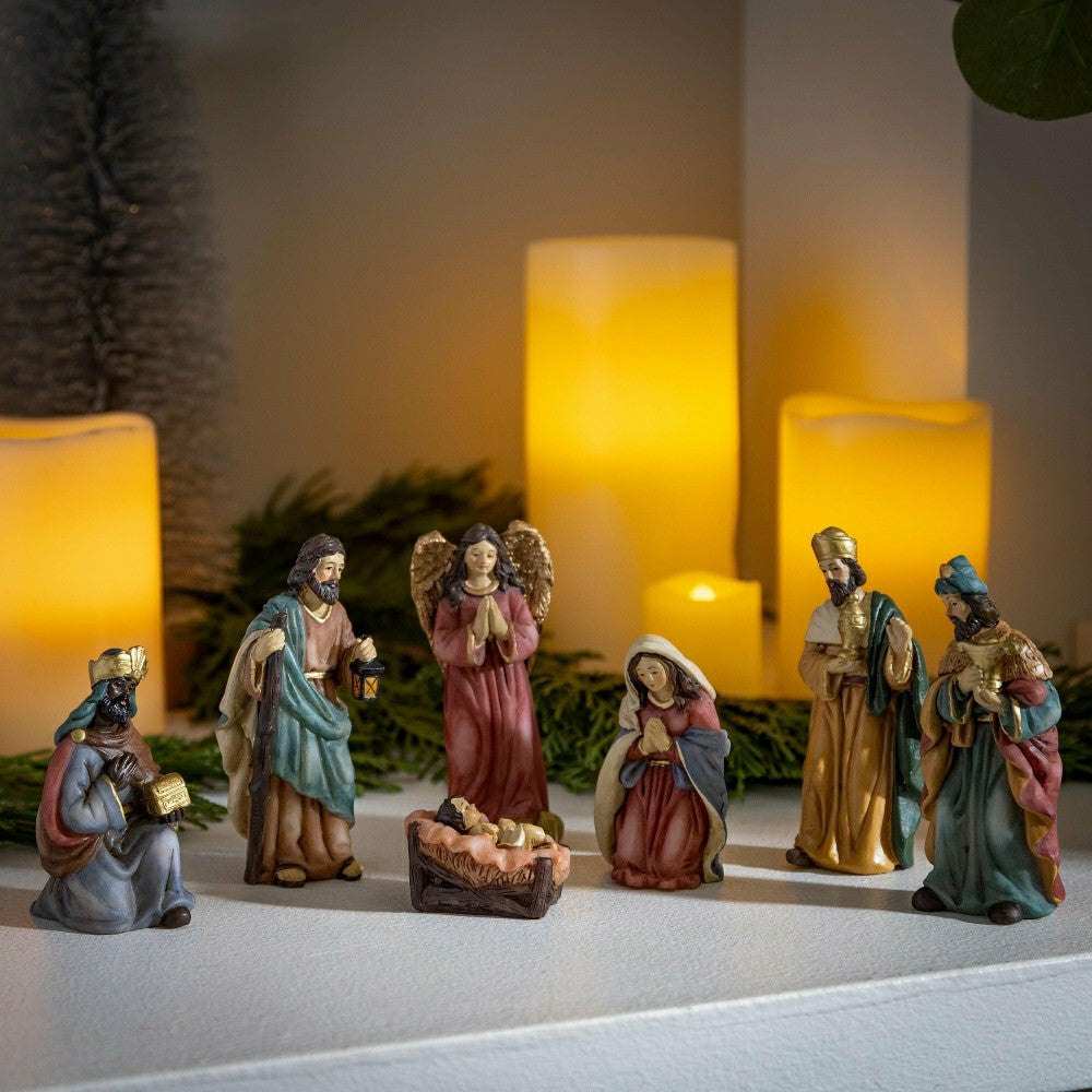 Plow & Hearth Nativity Table Decor Resin Scene Set